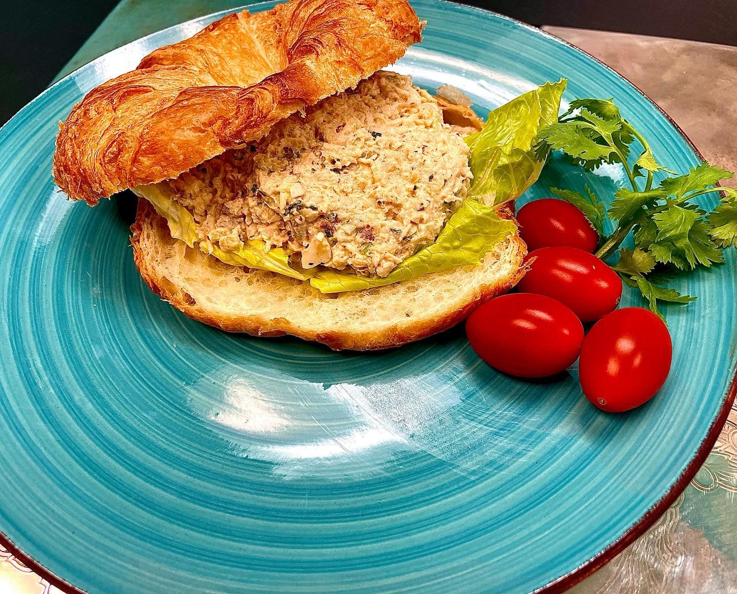 chicken salad sandwich