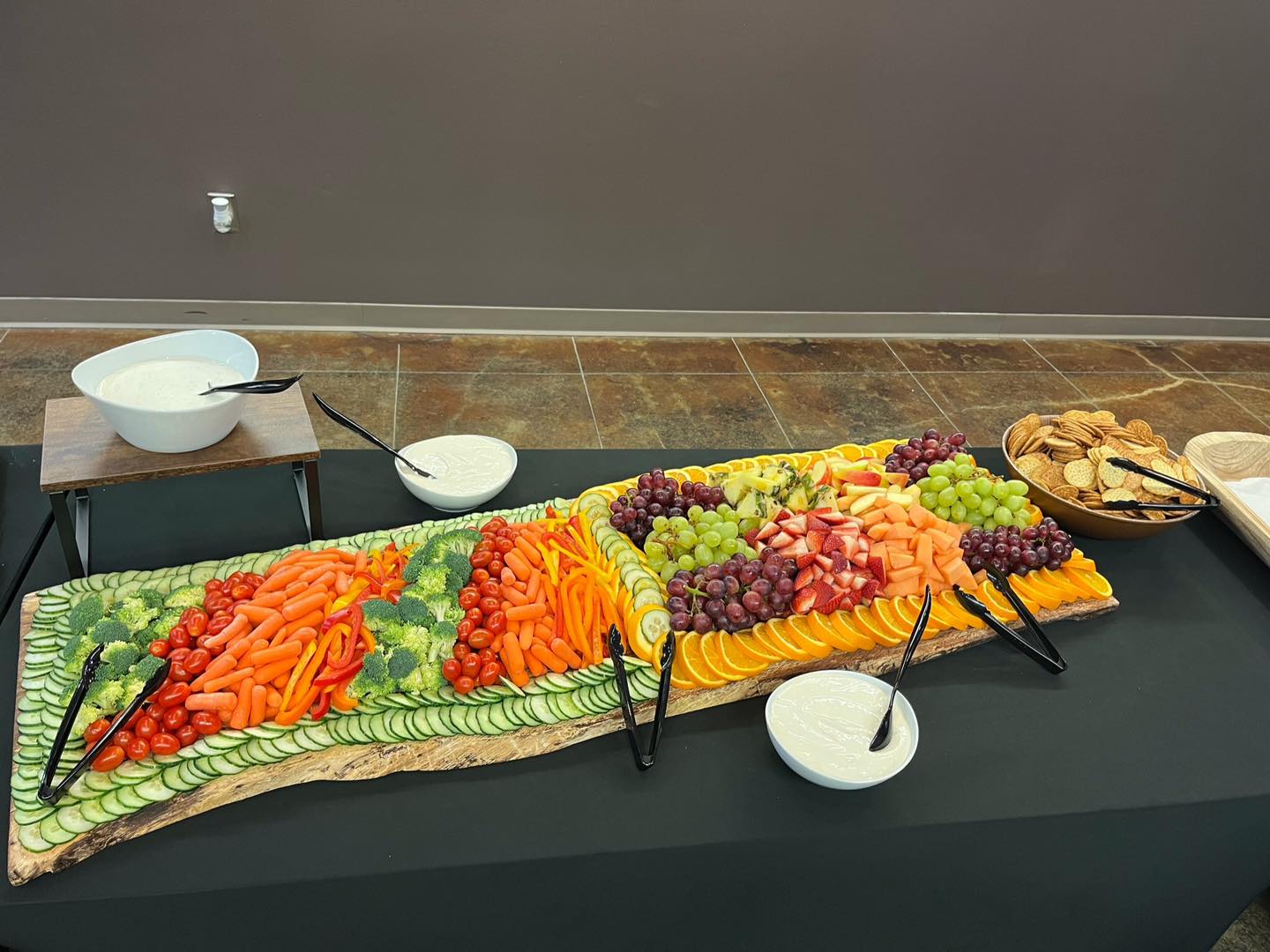fruit and veggie tray with dips